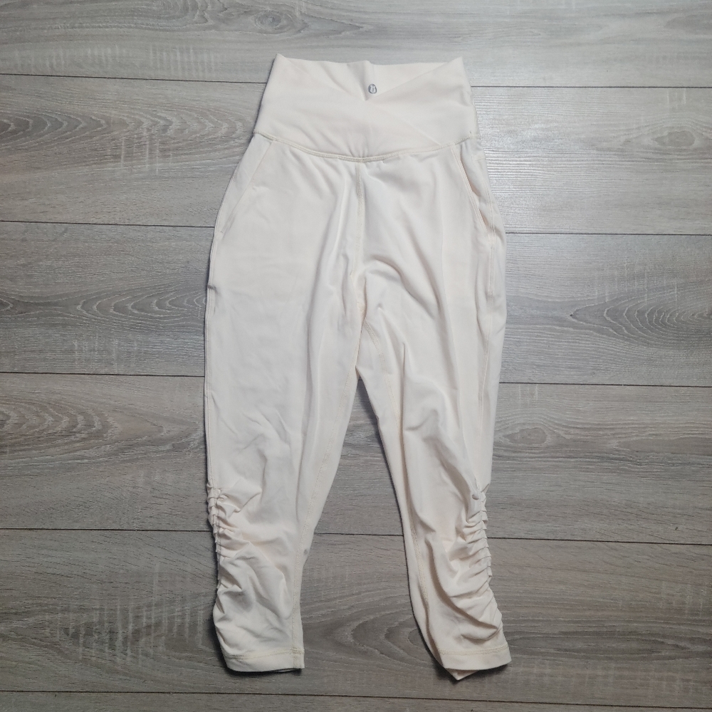 Lululemon athletica capri